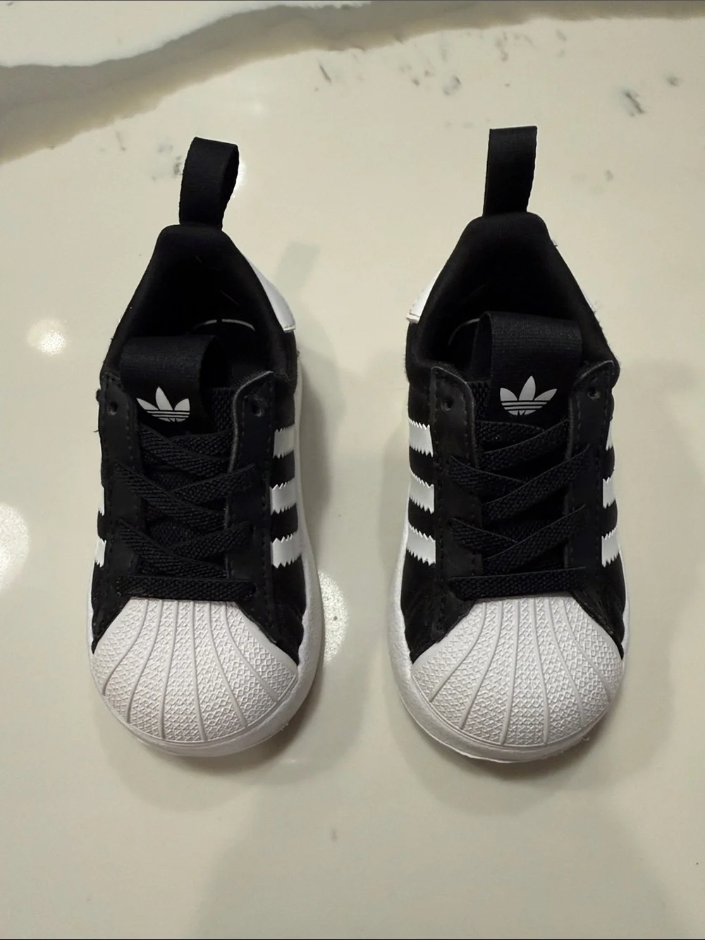 adidas Kids Superstar Sneakers - Black and White - 6 Toddler